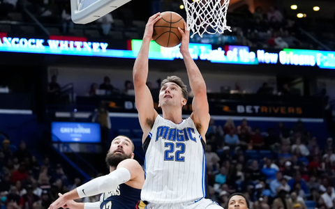 Geldsegen: Basketball-Star Franz Wagner soll in den nächsten fünf Jahren rund 206 Millionen Euro erhalten.  - Foto: Gerald Herbert/AP