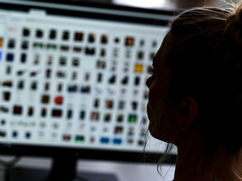 Fahnder sind Hintermännern einer Darknet-Plattform für Pädophile auf die Spur gekommen. (Symbolbild) - Foto: Arne Dedert/dpa