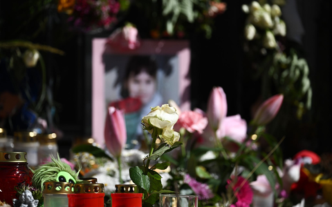 Die neunjährige Valeriia wurde gewaltsam aus dem Leben gerissen. Nun wird ein Tatverdächtiger nach Deutschland überstellt (Archivbild) - Foto: Robert Michael/dpa