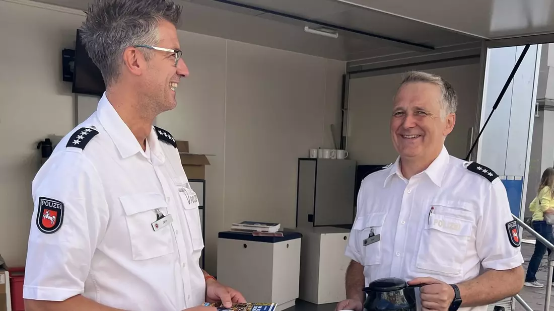 POL-NI: Landkreis Nienburg und Schaumburg - Termine Coffee with a cop - Bild: presseportal.de