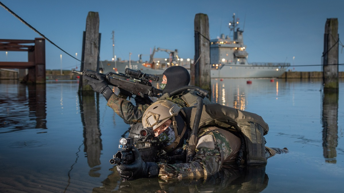 60 Jahre Kampfschwimmer - Jubiläum der Bundeswehr-Eliteeinheit aus Eckernförde - Foto: presseportal.de