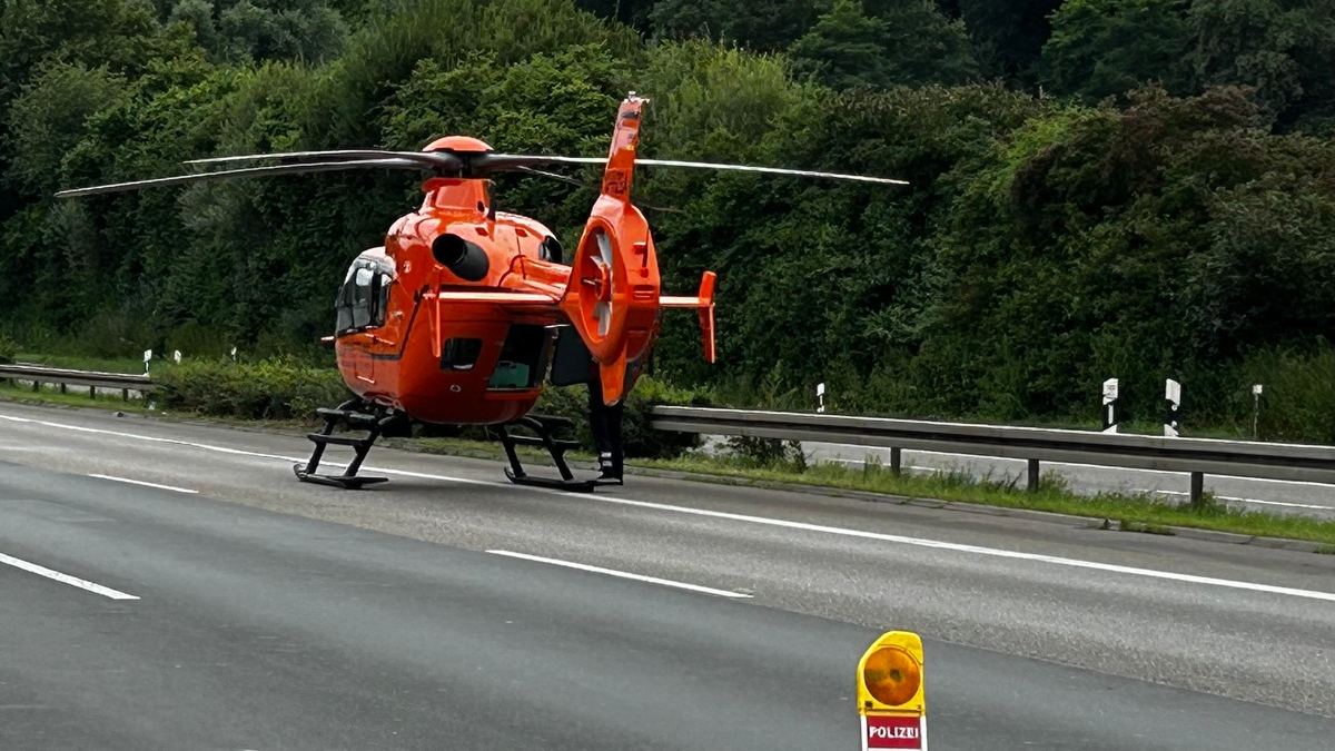 FW-GLA: Schwerer Verkehrsunfall (LKW) mit eingeklemmter Person - Foto: presseportal.de