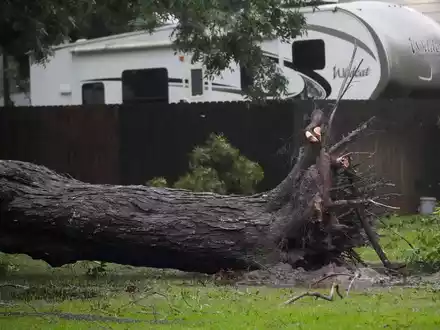 Nach «Beryl» droht in Texas eine gefährliche Hitze. - Foto: Eric Gay/AP/dpa