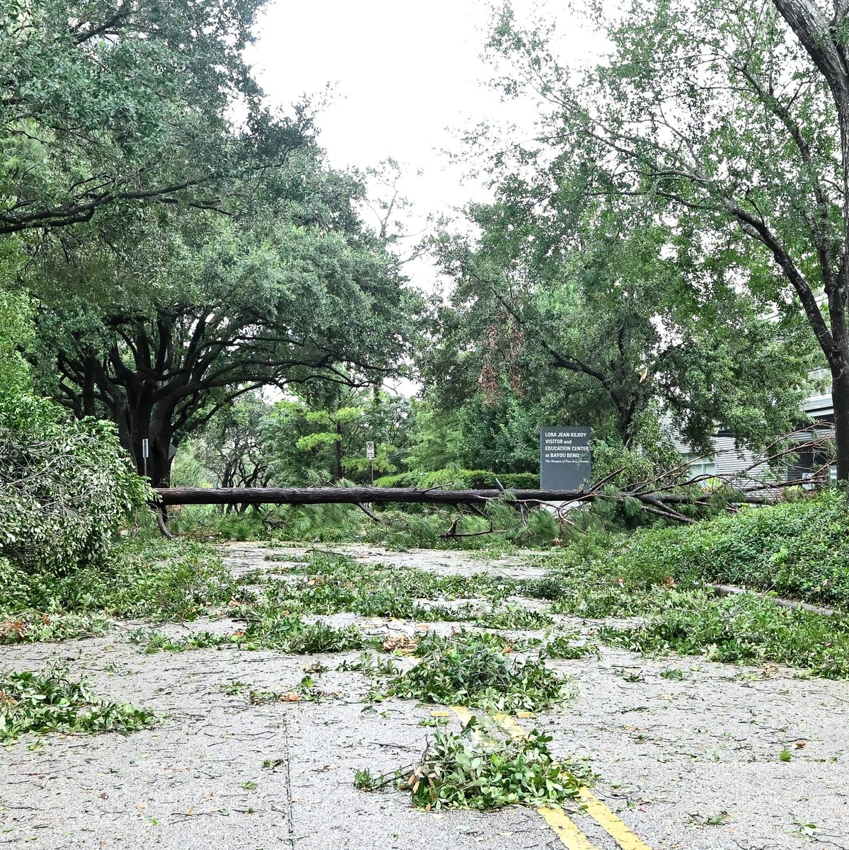 Heftige Regenfälle haben zahlreiche Straßen geflutet.  - Foto: Maria Lysaker/AP/dpa