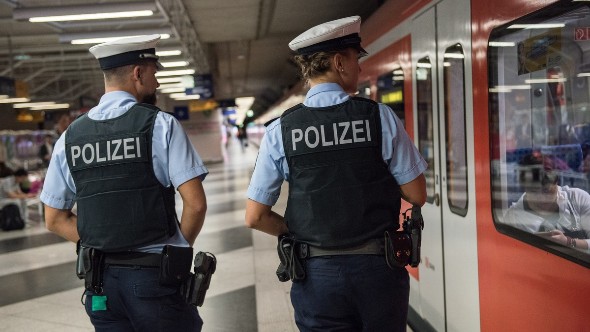 Bundespolizeidirektion München: 90-jähriger Franzose kann nicht 