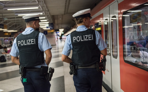 Bundespolizeidirektion München: 90-jähriger Franzose kann nicht loslassen - Foto: presseportal.de