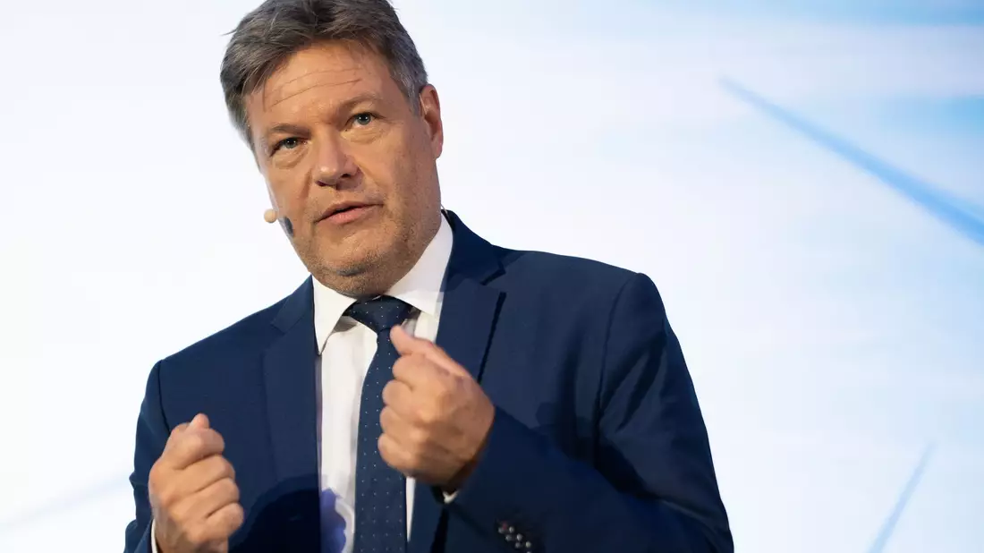 Deutschland will bis 2045 klimaneutral sein. Bis dahin ist noch viel zu tun in Sachen erneuerbare Energien.  - Bild: Sebastian Christoph Gollnow/dpa
