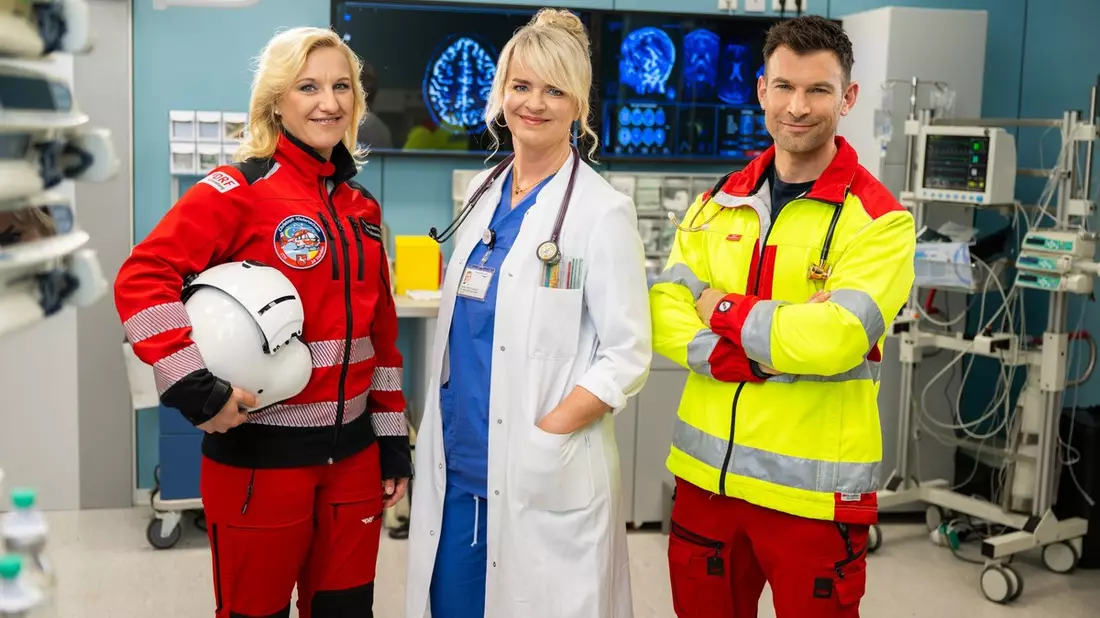 Vanessa Herrmann Dr. Gudrun de Vries Dr. Moritz Tellmann Einsatz mit Herz - Bild: SAT.1/ Willi Weber, presseportal.de