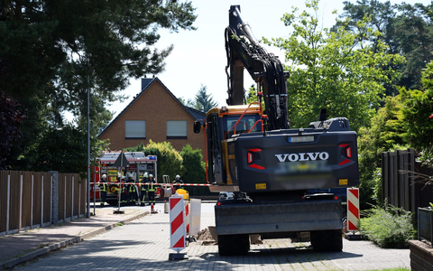 FW Hambühren: Erneut Gasleitung in Hambühren bei Bauarbeiten beschädigt - Foto: presseportal.de