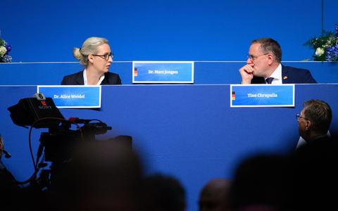 AfD-Chefs Weidel und Chrupalla - Foto: Bernd von Jutrczenka/dpa
