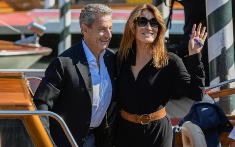 Wollte Carla Bruni ihrem Mann aus der Klemme helfen? (Archivbild) - Foto: Mario Cartelli/SOPA Images via ZUMA Press Wire/dpa