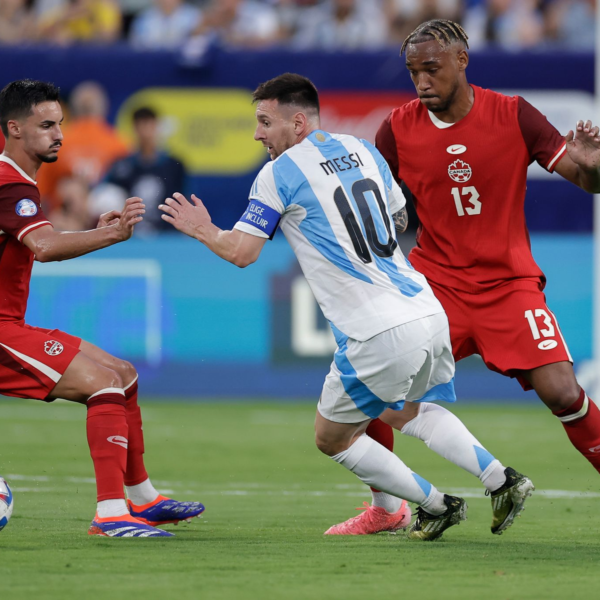 Lionel Messi erzielte seinen ersten Treffer im Turnier. - Foto: Adam Hunger/AP/dpa