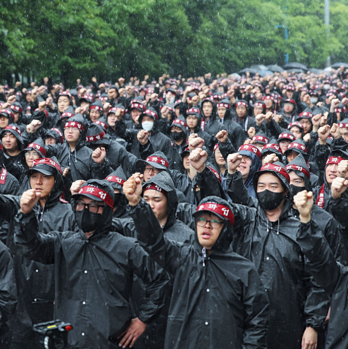 Die Gewerkschaft will ihren ursprünglich befristeten Streik auf unbestimmte Zeit fortsetzen. (Archivbild) - Foto: Uncredited/YONHAP/AP/dpa