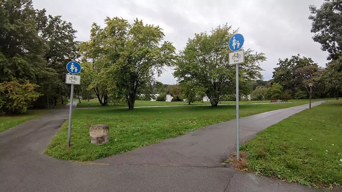Fahrrad- und Fußgängerweg in einem Park (Archiv) - Bild: über dts Nachrichtenagentur