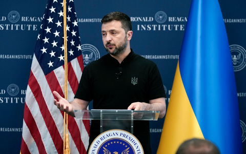 Selenskyj wünscht sich insgesamt sogar 128 Kampfjets  - Foto: Jose Luis Magana/AP/dpa