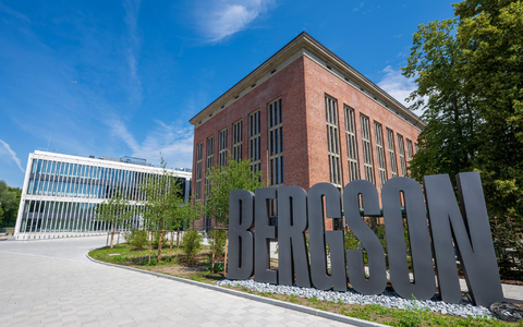 Blick ins Atrium des Bergson - Foto: Peter Kneffel/dpa