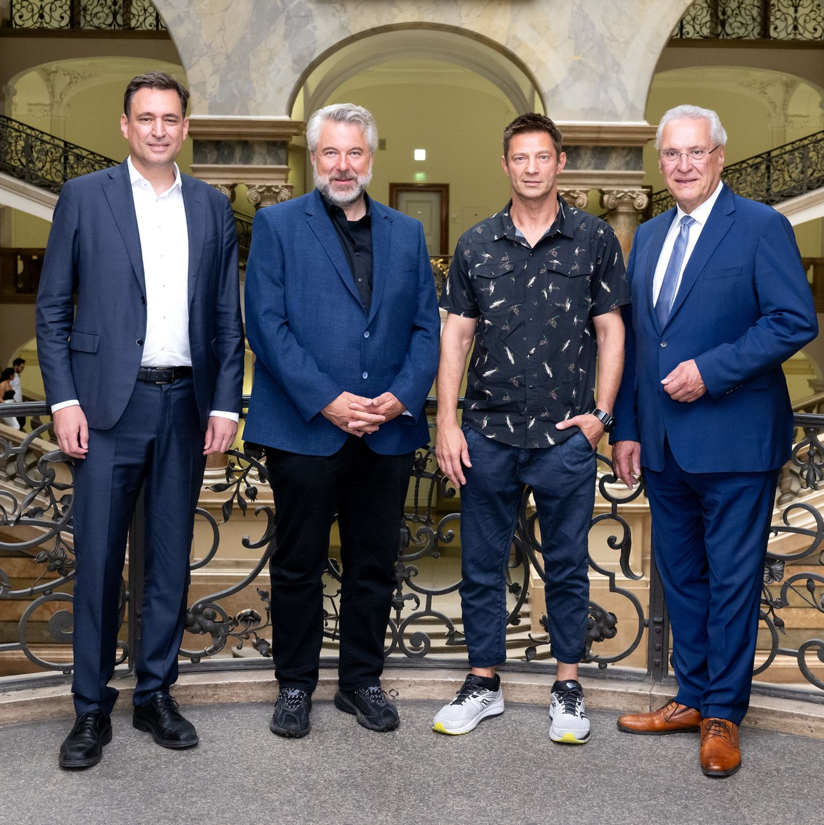 Gemeinsamer Auftritt im Justizpalast - Foto: Sven Hoppe/dpa