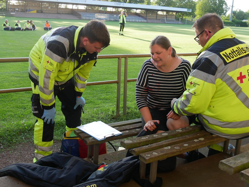 FW Celle: Rettungsdienst und Feuerwehr üben gemeinsam einen Massenanfall an Verletzten - Foto: presseportal.de