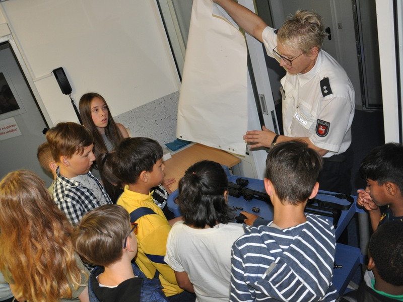 POL-CE: Ferienpassaktion bei der Polizei Celle - Foto: presseportal.de