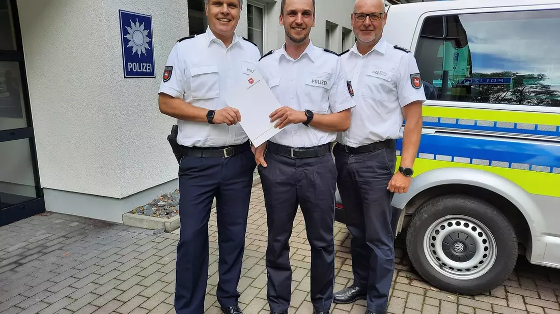 POL-HI: Führungswechsel: Neuer Leiter Einsatz- und Streifendienst im Polizeikommissariat Bad Salzdetfurth - Bild: presseportal.de