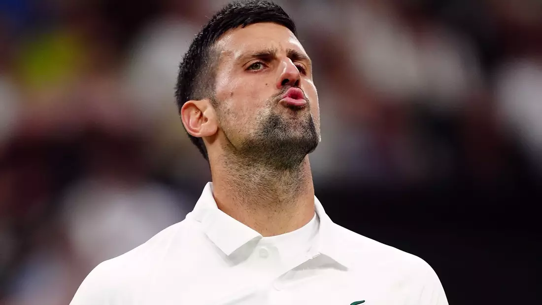 Novak Djokovic trifft im Halbfinale am Freitag auf Lorenzo Musetti. - Bild: Mike Egerton/PA Wire/dpa