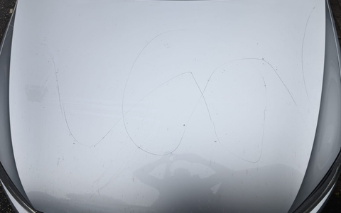 POL-SE: Prisdorf - Unbekannte verursachen erheblichen Sachschaden an diversen Fahrzeugen - Polizei sucht Zeugen - Foto: presseportal.de