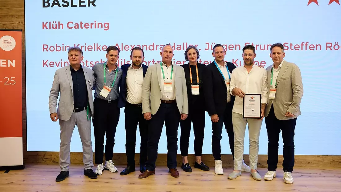 Kantinentest 2024/2025 / Klüh Catering-Kantinenkonzept von Food & Health mit vier Sternen ausgezeichnet - Bild: presseportal.de