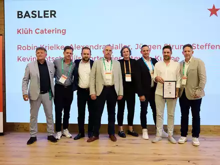 Kantinentest 2024/2025 / Klüh Catering-Kantinenkonzept von Food & Health mit vier Sternen ausgezeichnet - Foto: presseportal.de