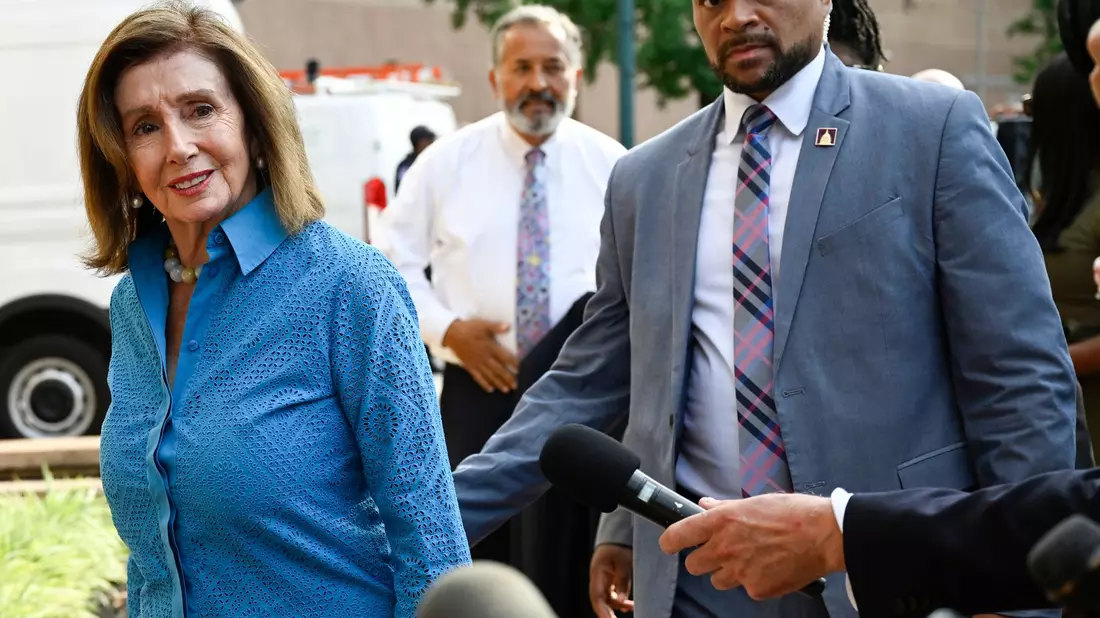 Die Demokratin Nancy Pelosi ist eine mächtige Stimme in ihrer Partei. (Archivbild) - Bild: John McDonnell/AP/dpa