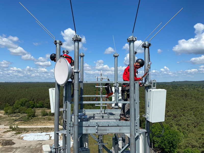 Bei den Regeln für die 5G-Auktion 2019 wurde nach einem Urteil des Verwaltungsgerichtes Köln gekungelt. (Symbolbild) - Foto: Christoph Dernbach/dpa