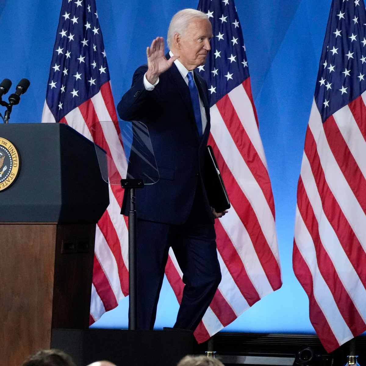 Biden stand beim Nato-Gipfel in Washington unter ständiger Beobachtung. - Foto: Jacquelyn Martin/AP