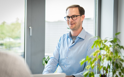 Schmerzen in den Füßen - Experte verrät, was bei einer Fußfehlstellung hilft - Foto: presseportal.de