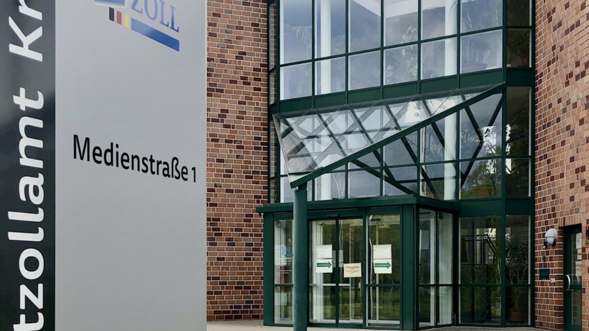 HZA-KR: Hauptzollamt Krefeld stellt Jahresbilanz für 2023 vor - Foto: presseportal.de