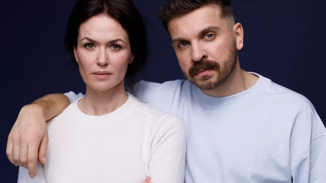 Melika Foroutan und Edin Hasanovi? werden künftig als Frankfurter Tatort-Ermittler auftreten. - Bild: Jakob Fliedner/Sommerhaus Filmproduktion/Hessischer Rundfunk/dpa
