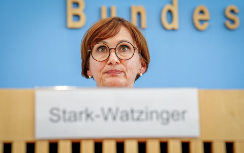 Steht in der sogenannten Fördergeld-Affäre unter Druck: Bildungsministerin Stark-Watzinger. (Archivbild) - Foto: Kay Nietfeld/dpa