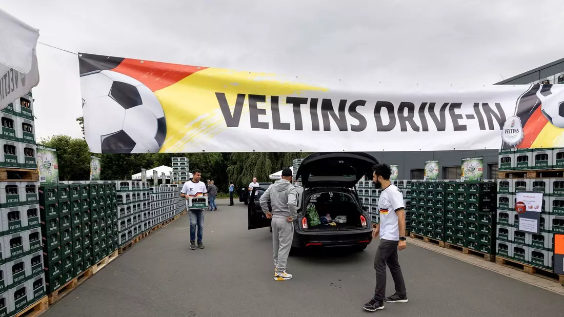 Absatz der deutschen Brauer im Juni im Keller / Fußball-EM-Effekt verpufft nach frühem Ausscheiden - Bild: presseportal.de