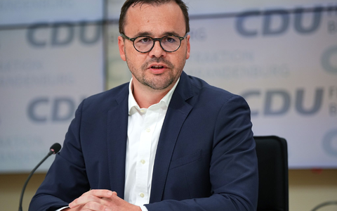 Brandenburgs CDU-Spitzenkandidat war mit 1,3 Promille auf dem E-Scooter unterwegs. (Archivbild) - Foto: Soeren Stache/dpa