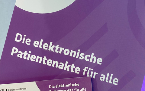 Die E-Akte für gesetzlich Versicherte wurde als wählbares Angebot schon 2021 eingeführt, wird bisher aber kaum genutzt. (Archivbild) - Foto: Sascha Meyer/dpa