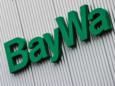 Die Baywa hat in ersten neun Monaten fast 641 Millionen Euro Verlust verbucht.  - Foto: David-Wolfgang Ebener/dpa