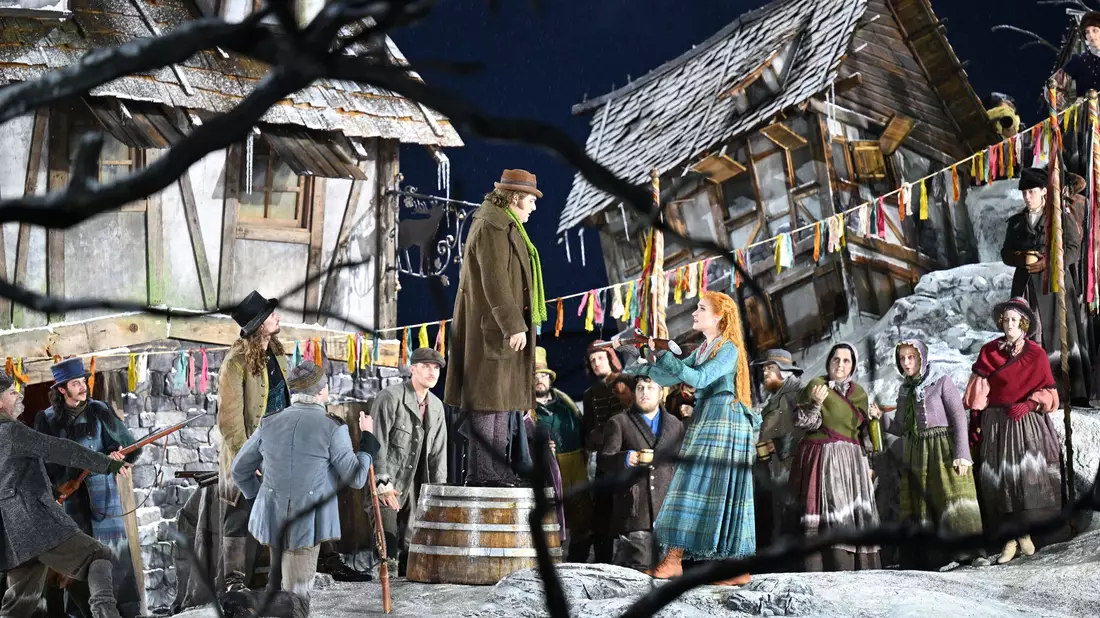 Der Startschuss für die Festspiele fällt am 17. Juli. Ausverkauft sind die Vorstellungen noch nicht. - Bild: Felix Kästle/dpa