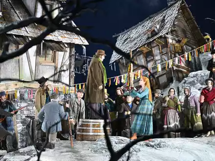 Der Startschuss für die Festspiele fällt am 17. Juli. Ausverkauft sind die Vorstellungen noch nicht. - Foto: Felix Kästle/dpa