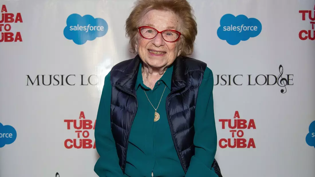 Ruth Westheimer ist gestorben. (Archivbild) - Bild: Miles Mortensen/Invision/AP