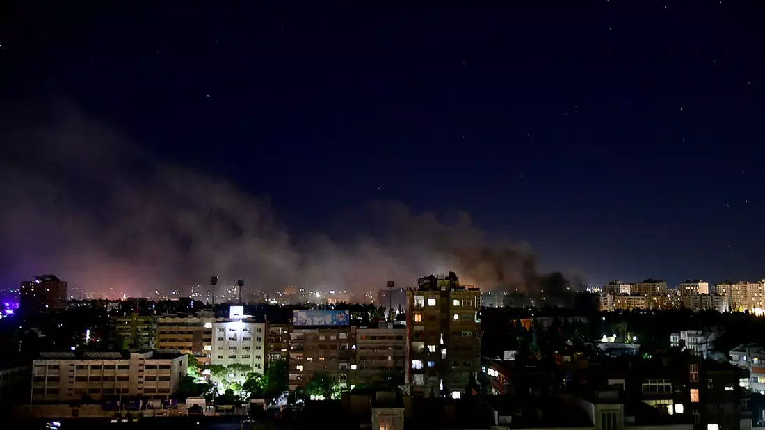 Israel grieft immer wieder Ziele in Syrien an. - Bild: Ammar Safarjalani/XinHua/dpa