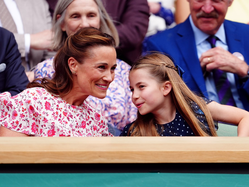 Carloz Alcaraz verteidigte gegen Novak Djokovic seinen Wimbledon-Titel.  - Foto: Mike Egerton/PA Wire/dpa