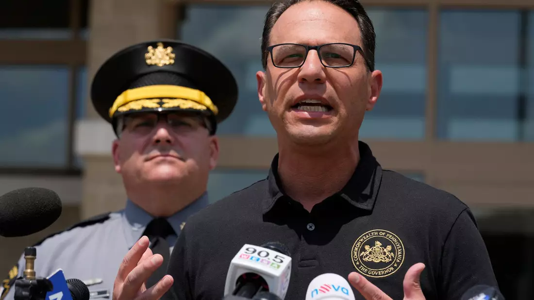 Der Gouverneur von Pennsylvania berichtet über den Ermittlungsstand nach dem Attentat auf Trump. - Bild: Sue Ogrocki/AP