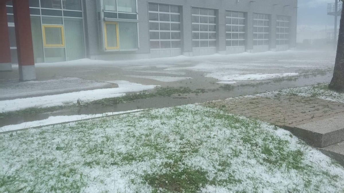 KFV-CW: Unwetter forderte Feuerwehren im Kreis Calw Zwei Verletzte Mehr als 50 Einsatzstellen - Foto: presseportal.de
