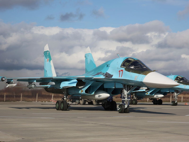 Immer wieder stürzten in Russland Kampfflugzeuge nach offiziellen Angaben auch aus technischen Gründen ab. (Archivbild) - Foto: Vitaliy Timkiv/AP/dpa