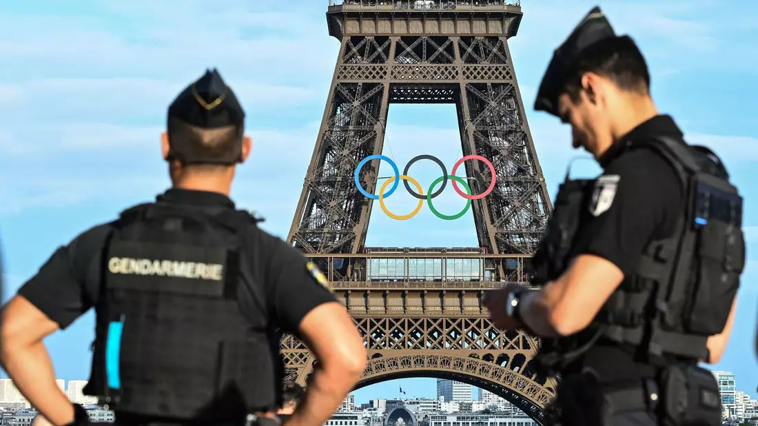 Die Olympischen Spiele in Paris müssen auch im Cyberspace geschützt werden. - Bild: Stefano Rellandini/AFP/dpa
