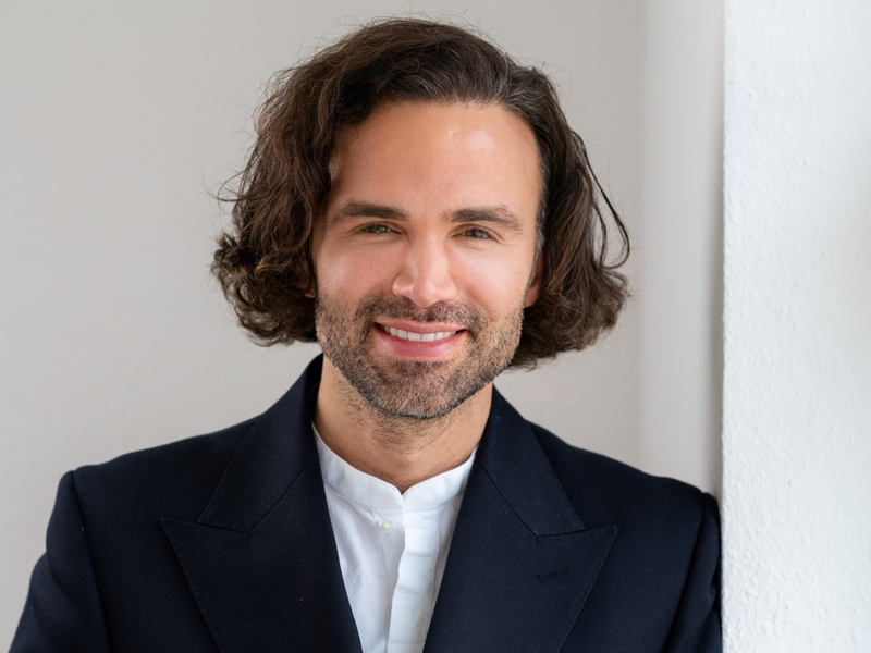 Gen Z trifft auf Babyboomer - Psychologe verrät, wie Arbeitgeber die Interessen beider Gruppen am Arbeitsplatz verbinden - Foto: presseportal.de