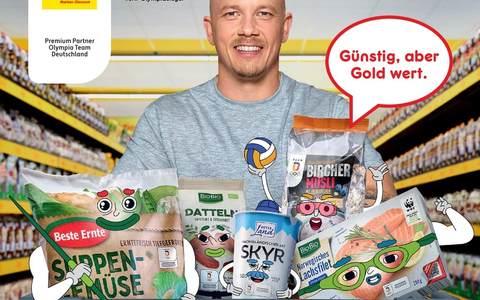 Partnerschaft mit Team Deutschland / Starkes Team: Fabian Hambüchen und Netto-Produktbande machen Lust auf Olympische Spiele - Foto: presseportal.de